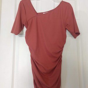 Nine West short sleeve, size M, shirred side tunic top